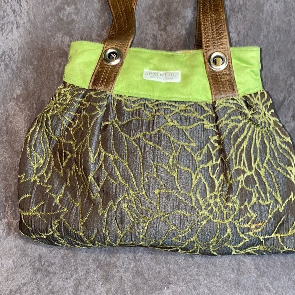 Lexi Wynn Fabric Shoulder Purse Purse